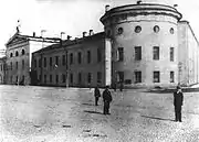 Château de Lituanie du côté de la Rue des Décembristes(anciennement de l'Officier) et du canal Krioukov. Début du XXe siècle.