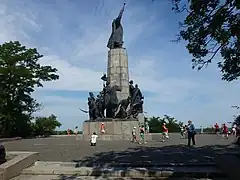 monument à Bohdan Khmelnytsky classé