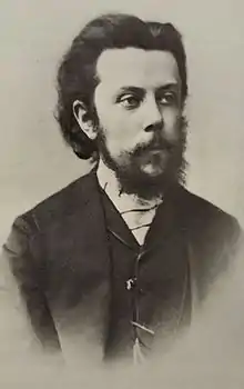 Portrait photographique de Modeste Moussorgski, musicien et professeur de musique russe, réalisé en 1865.