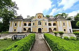 Le palais de Perényich et son parc classé,,,