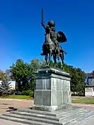 le monument au prince Ihor classé ;