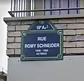 Plaque de rue de la rue Romy-Schneider à Paris 18e.