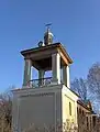 Vue de la chapelle de l'Intercession avec son clocher-belvédère