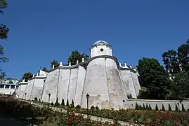 Murs de la basse laure classé.