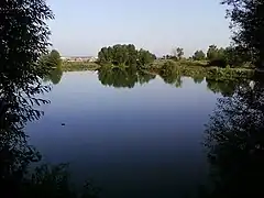 Rivière Kerzaleyka au village de Chelpanovo.