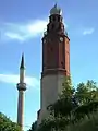 La tour et le minaret de la mosquée du Sultan Murat.