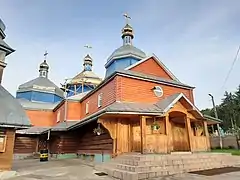 église st-Michel, classée et son clocherà Nijniv,