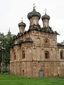 Monastère de l'Esprit-Saint (Novgorod) église de la Trinité.