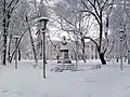 Vue du monument en hiver