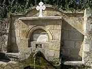 Fontaine dans le monastère