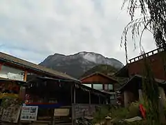 Côté montagne dans un village