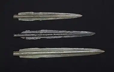 Dagues. Bronzes de la 2de phase d'expansion. Site de Daegok-ri