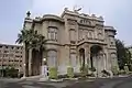 Za'farana palace, qui abrite aujourd'hui l'administration de l'université Ain Shams, conçu par l'architecte Antonio Lasciac.