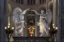 Statues du maître-autel