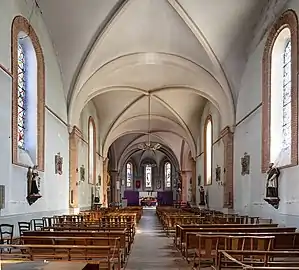 L'intérieur de l'église.