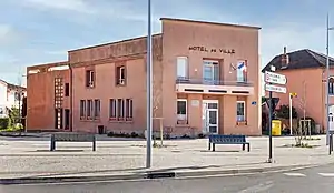 L'hôtel de ville.