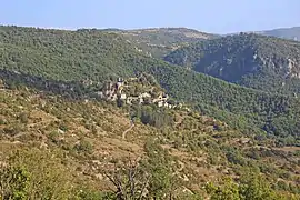 Le village de Saint-Véran sur le causse Noir.