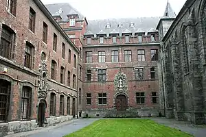 Grand Séminaire, anciennement Couvent des Jésuites (façades et toitures) (M) et les jardins du Grand Séminaire (S)
