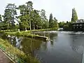 L'Oust et le Canal de Nantes à Brest au niveau de leur jonction juste en aval de l'île Notre-Dame.