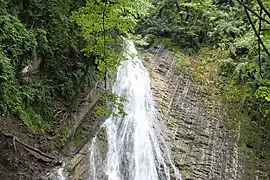 Chute d’eau à Qabala.