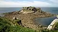 Le fort de l'Îlette, sur un îlot accessible à pied à marée basse.