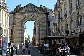 Porte Dijeaux.