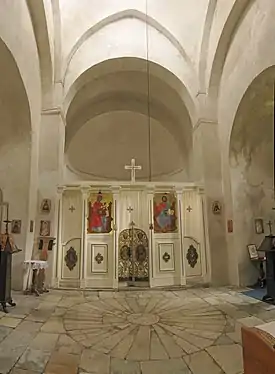 L'intérieur de l'église.