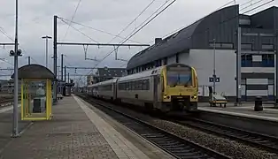 Train en gare (2018).