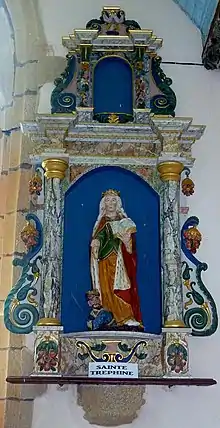 Chapelle Saint-Trémeur : retable et statue de sainte Tréphine.
