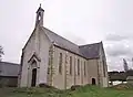 Kervignac : la chapelle Saint-Efflam : vue extérieure d'ensemble.