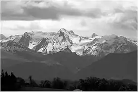 Vue depuis les coteaux de Cuqueron