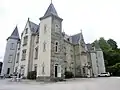 Le château de Kervoazec vu du nord-est (façade arrière).