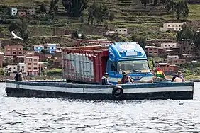 Traversée du détroit de Tiquina.