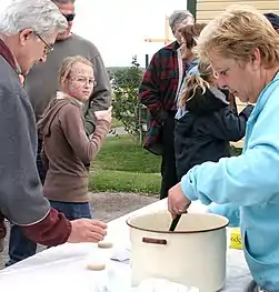 Préparation du potage des trois sœurs.