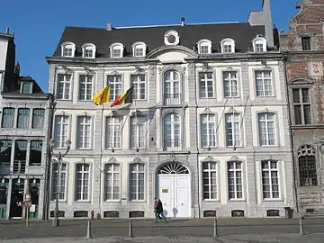 Hôtel de la Couronne Impériale, Grand Place, n°s 23-24