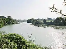 La partie amont de l'estuaire du Guillec vue de la rive droite côté Plougoulm