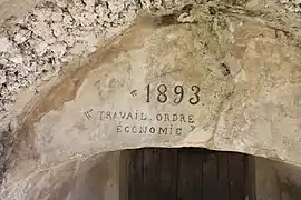 « 1893 » « Travail Ordre Économie. »