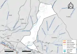 Carte en couleur présentant le réseau hydrographique de la commune