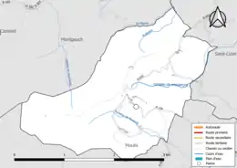 Carte en couleur présentant le réseau hydrographique de la commune