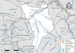 Carte en couleur présentant le réseau hydrographique de la commune