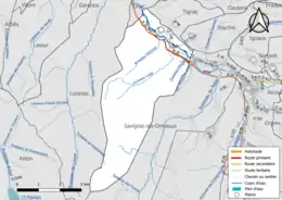 Carte en couleur présentant le réseau hydrographique de la commune