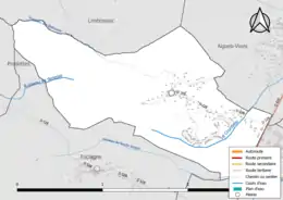 Carte en couleur présentant le réseau hydrographique de la commune