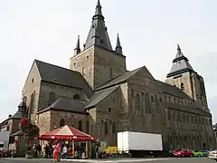 La collégiale Saint-Vincent de Soignies.