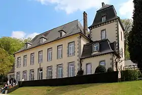 2013 : palais abbatial, converti en château, de l'ancienne abbaye d'Aywiers.