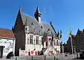 Place du marché et hôtel de ville