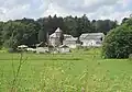 Le château et le moulin de Remaux.