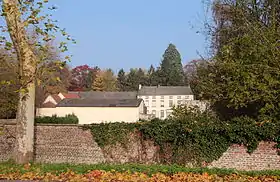2012 : ancienne abbaye de Bélian désaffectée.