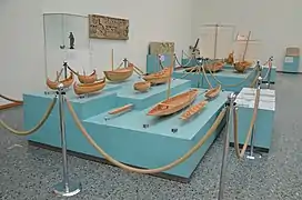 Maquettes au 1/10 de navires romains reconstitués.