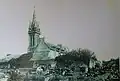L'église paroissiale de Gestel avant la Seconde Guerre mondiale et sa destruction partielle.