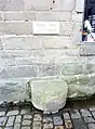Ancienne pierre des bannies à Quintin (Côtes-d'Armor).
